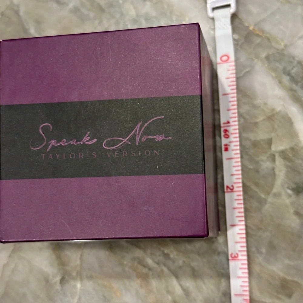 Taylor Swift stylish box